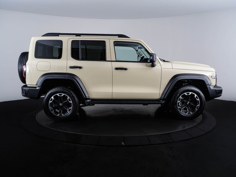 2026 GWM Tank 300 Ultra PHEV 4WD 2.0 TP, photo 2