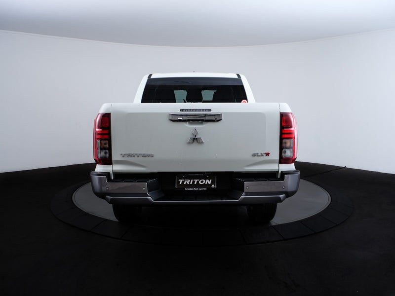 2026 Mitsubishi Triton DC WS 2.4D GLXR 4WD 6AT, photo 2