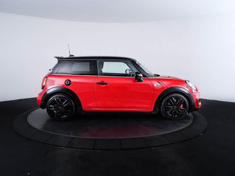 2019 MINI Hatch Cooper JCW, photo 2