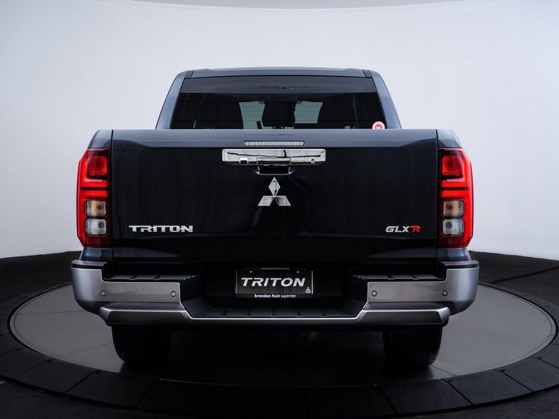 2026 Mitsubishi Triton DC WS 2.4D GLXR 4WD 6AT, photo 2