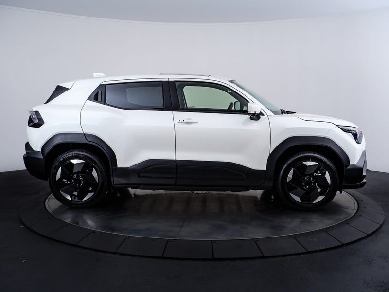 2026 Suzuki e Vitara EV 5dr JLX AWD, photo 2