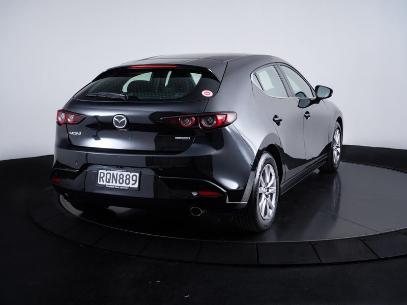 2021 Mazda 3 MAZDAGSX, photo 3