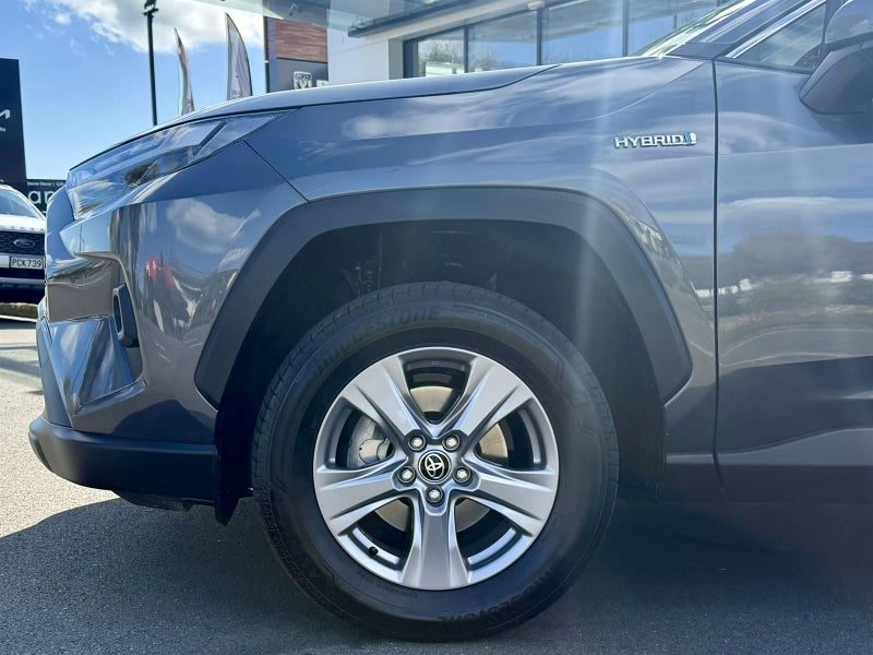 2024 Toyota RAV4 GX, photo 2