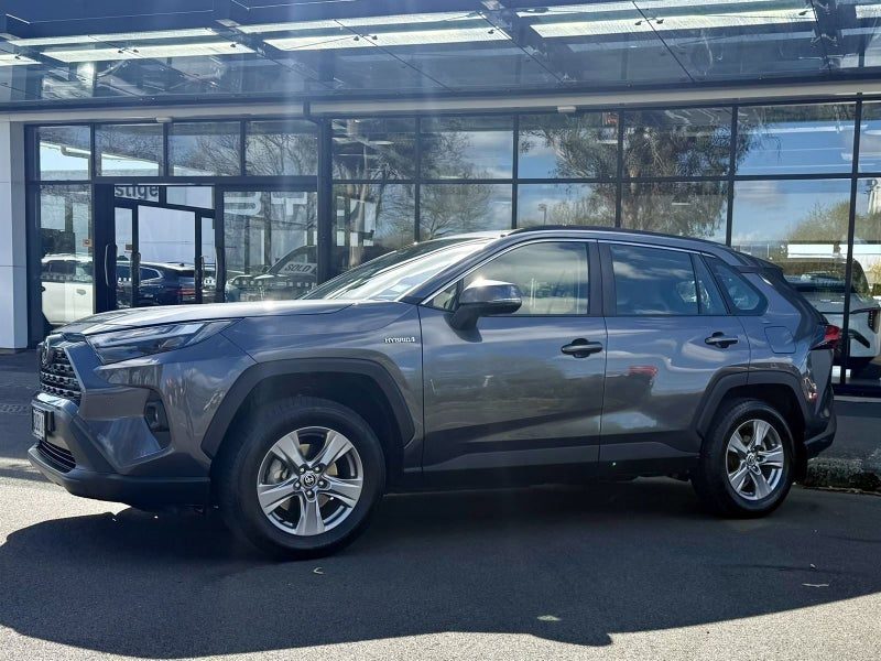 2024 Toyota RAV4 GX, photo 3