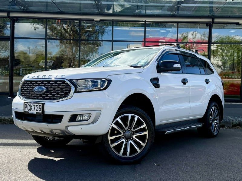 2022 Ford Everest TITANIUM