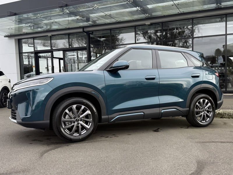 2026 BYD ATTO 2 DM-I Premium PHEV, photo 3