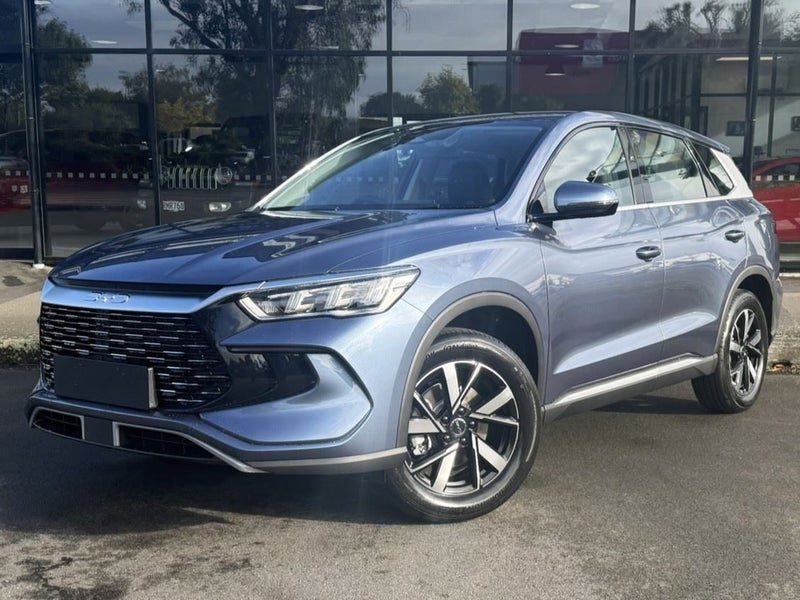 2026 BYD Sealion 5 Essential PHEV SUV