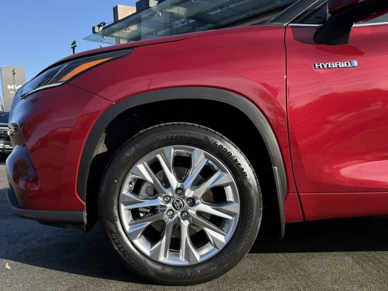 2022 Toyota Highlander LIMITED ZR, photo 2
