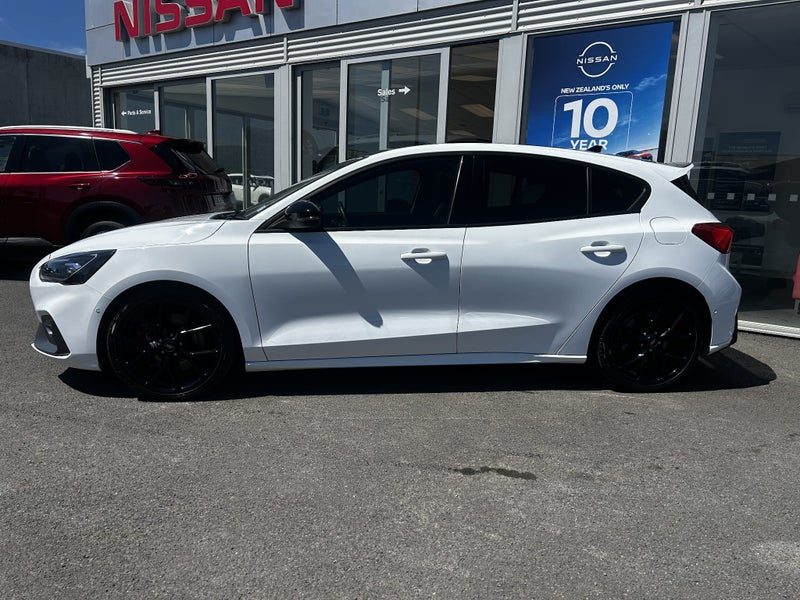 2020 Ford Focus ST 2.3L Performance Ecoboost Turbo, photo 2