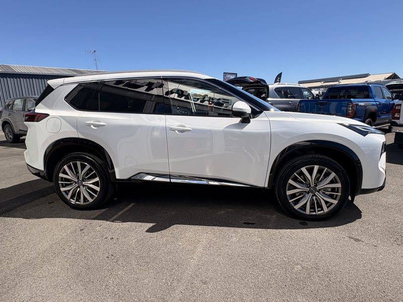 2026 Nissan X-Trail Ti-L e-Power 4WD, photo 3