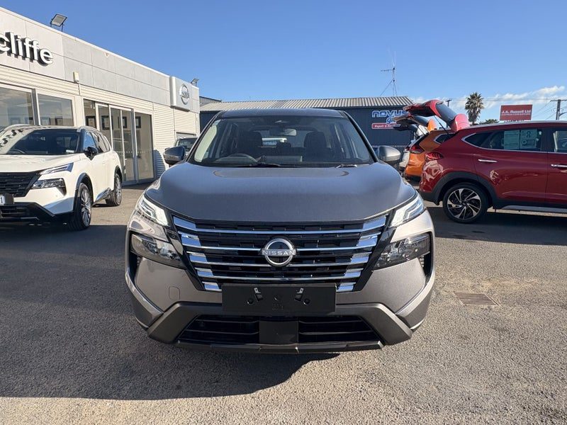 2026 Nissan X-Trail ST 2WD 5 Seater, photo 2