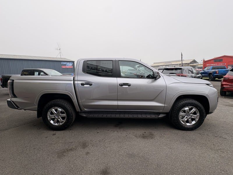 2026 Nissan Navara ST 4WD Auto, photo 3