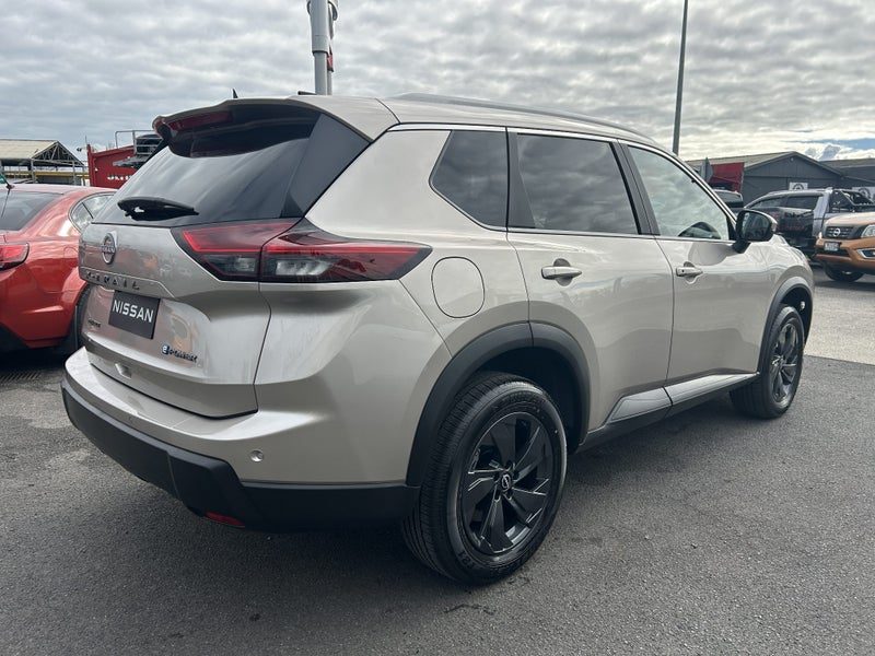 2026 Nissan X-Trail STL e-Power 4WD 5 Seater, photo 3