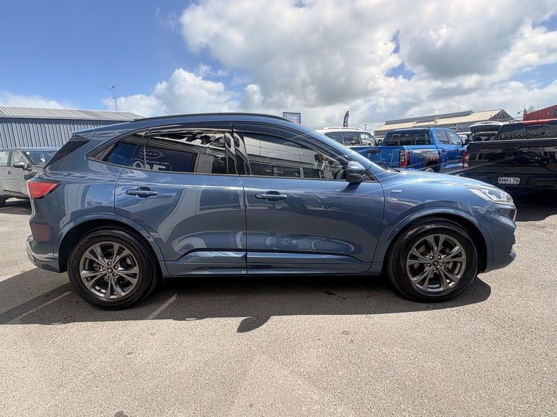 2021 Ford Escape ST-Line Fwd, photo 3
