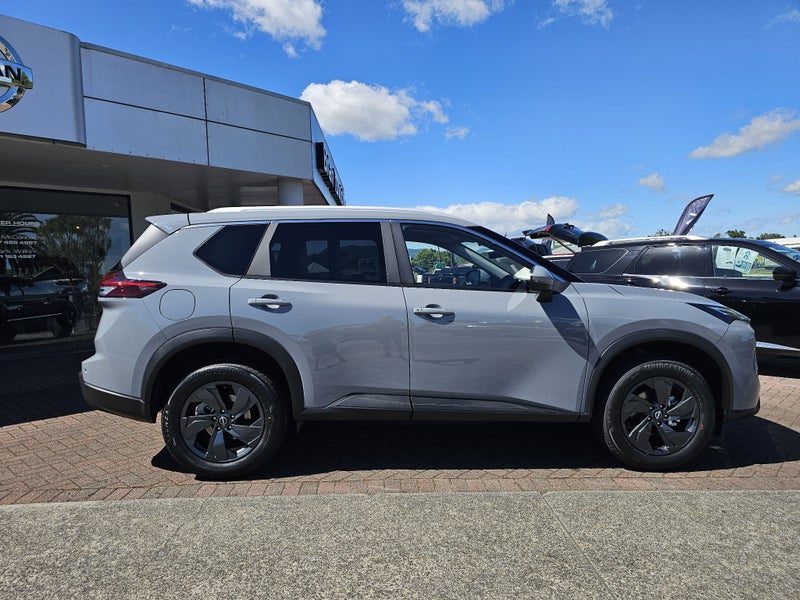 2026 Nissan X-Trail ST-L 2WD 5 Seater, photo 2