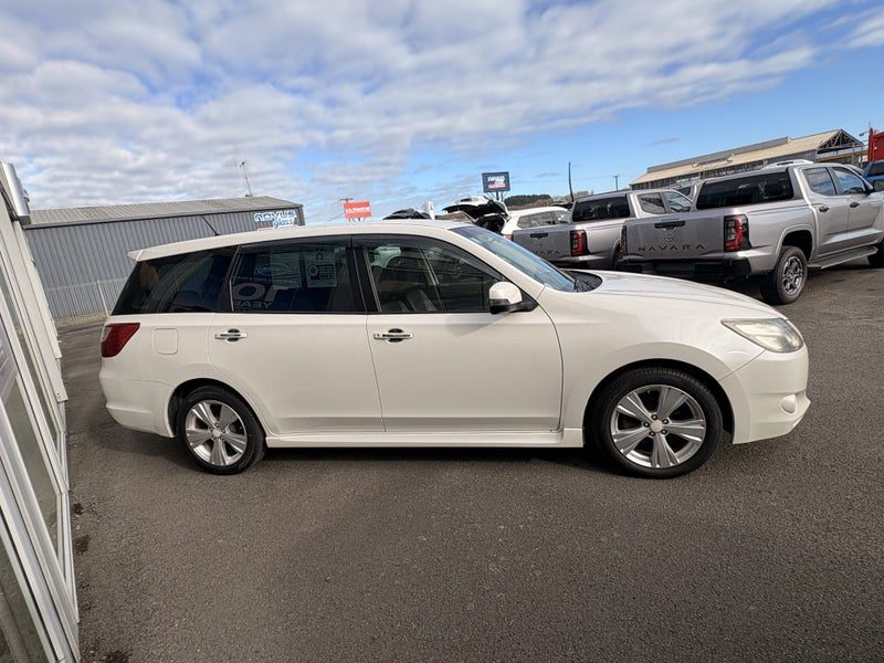 2015 Subaru Exiga Exiga 7 Seater S/Wagon, photo 3