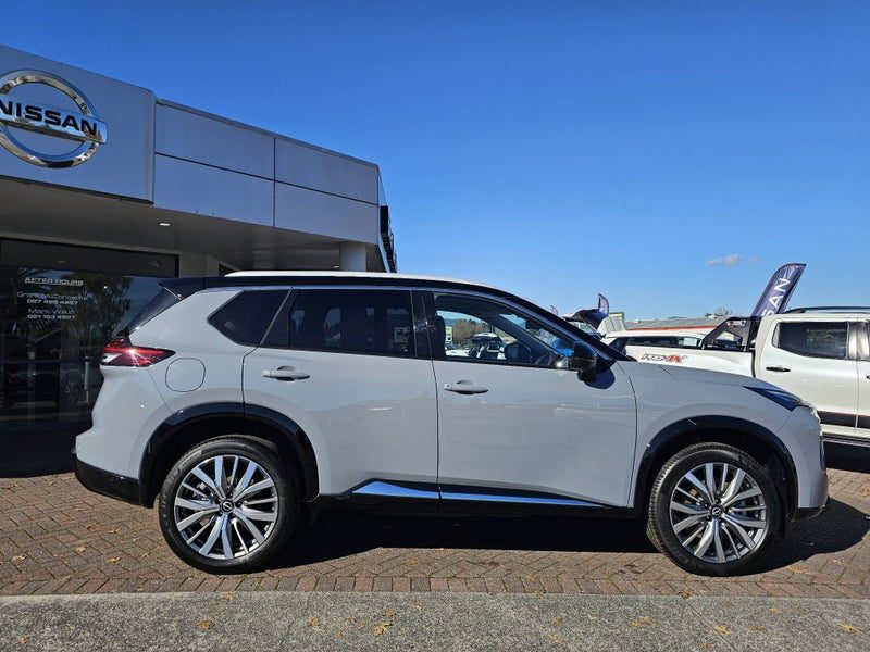 2026 Nissan X-Trail Ti-L e-Power, photo 2
