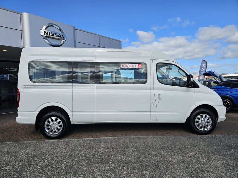 2022 LDV V80 12 Seater AMT, photo 2
