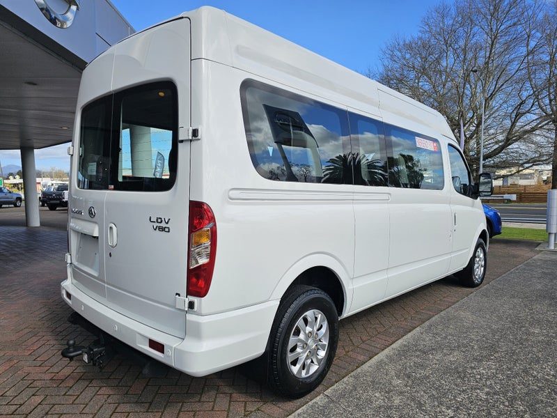 2022 LDV V80 12 Seater AMT, photo 3