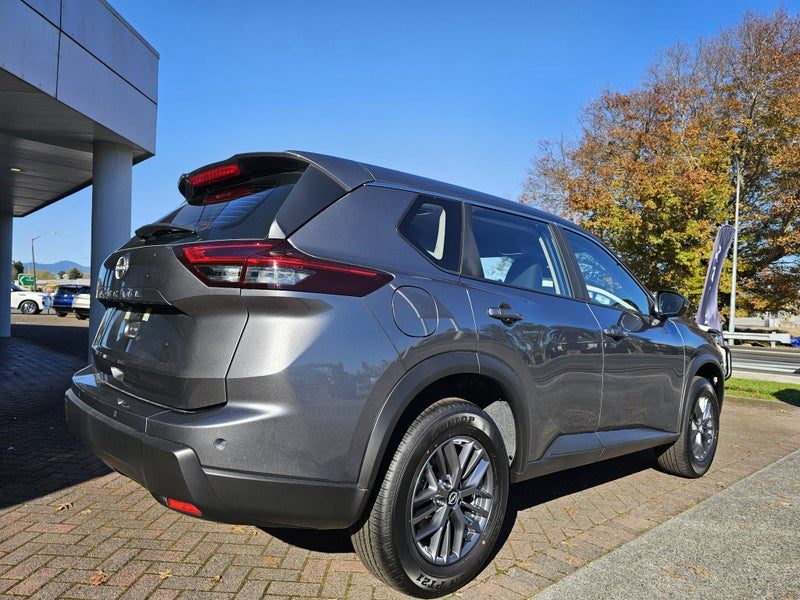 2026 Nissan X-Trail ST 4WD 7 Seater, photo 3