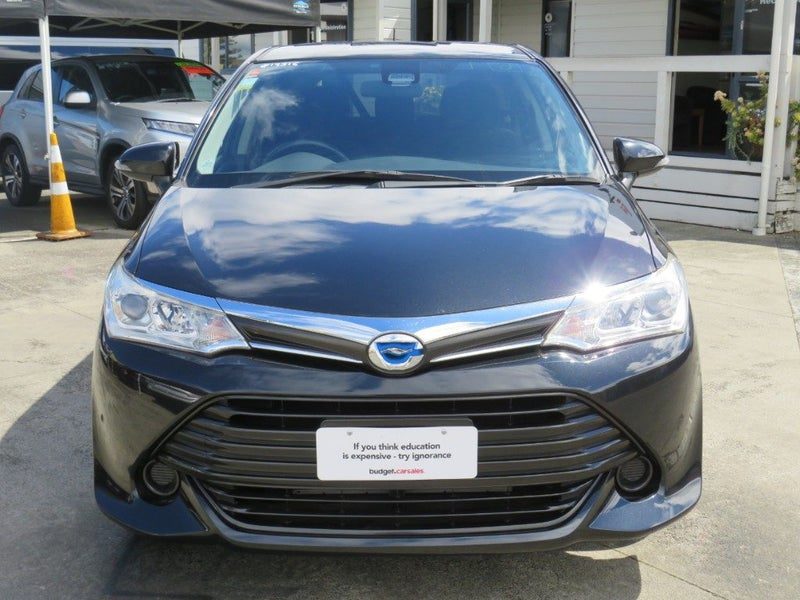 2015 Toyota Corolla Fielder HYBRID, photo 2