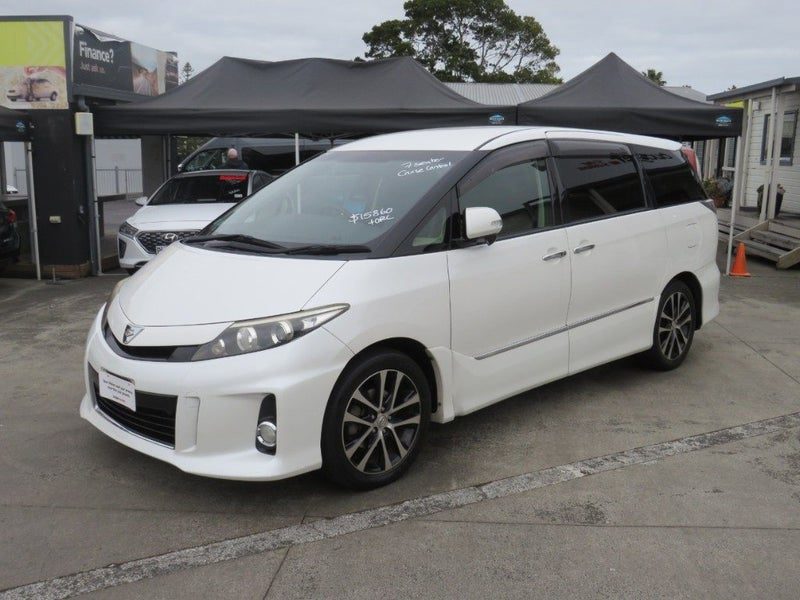 2015 Toyota Estima, photo 3
