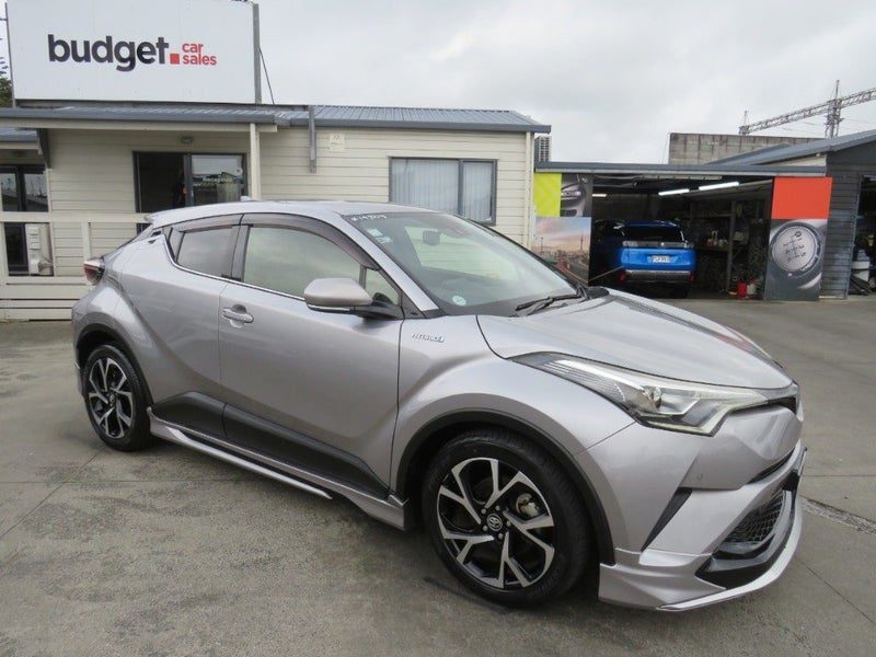 2017 Toyota C-HR G Radar Cruise 18 inch Alloys, main photo