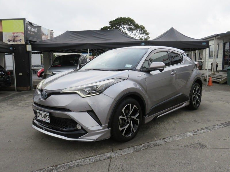 2017 Toyota C-HR G Radar Cruise 18 inch Alloys, photo 3