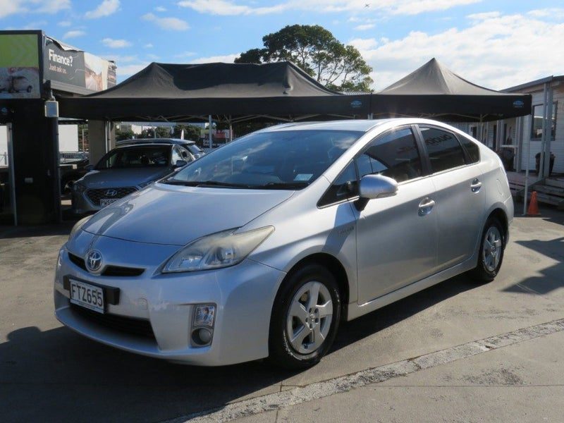 2011 Toyota Prius RevCam Cruise Alloys, photo 3