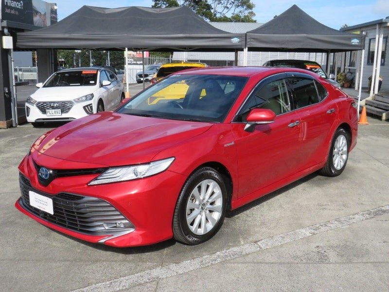 2018 Toyota Camry Hybrid G, photo 3