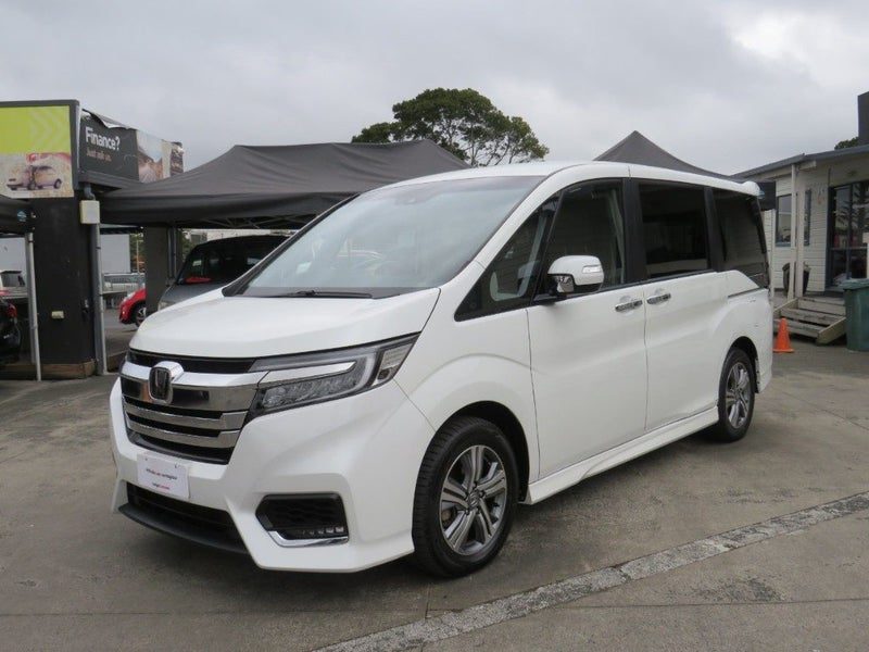 2020 Honda Step Wagon Hybrid 7 Seat Radar, photo 3