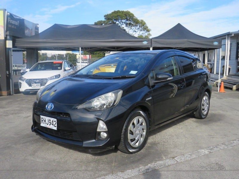 2012 Toyota Aqua PUSH BUTTON, photo 3