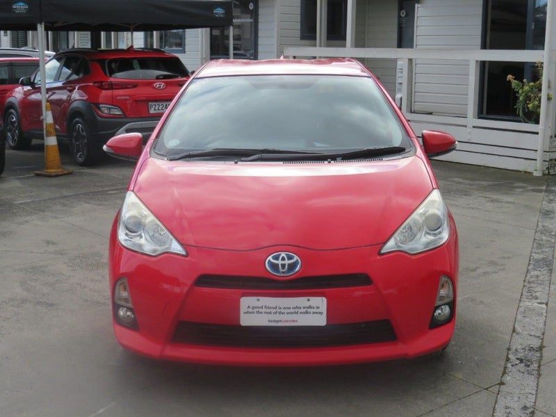 2014 Toyota Aqua S, photo 2