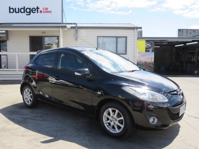 2011 Mazda Demio RevCam Alloys