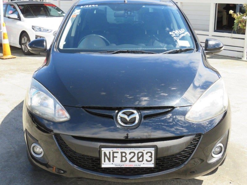 2011 Mazda Demio RevCam Alloys, photo 2