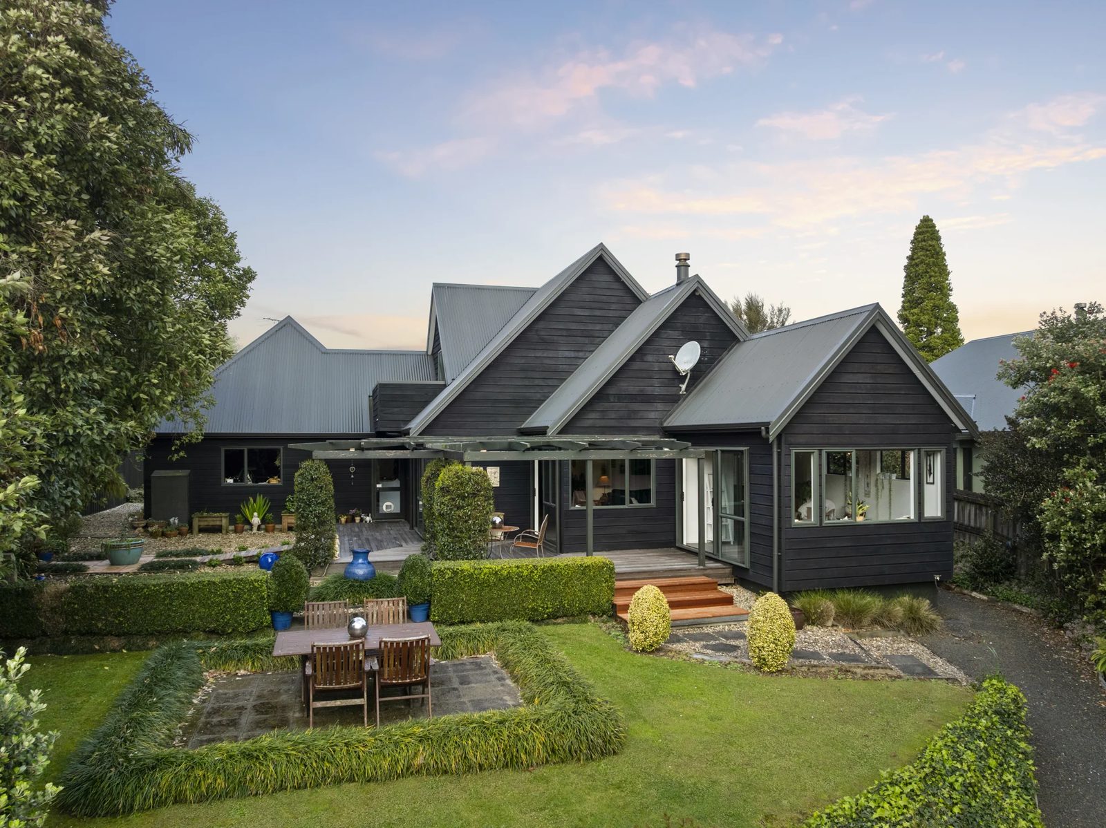 26B George Crescent, Buckland