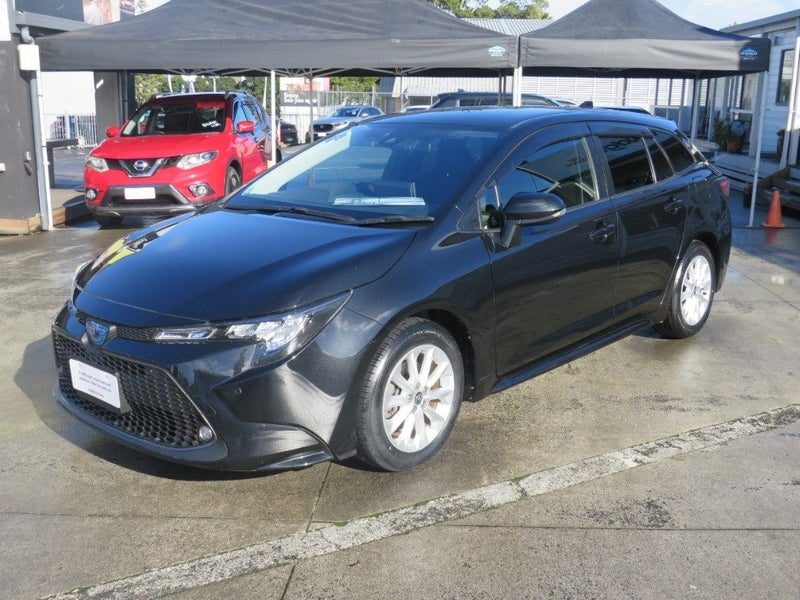 2021 Toyota Corolla Touring HYBRID, photo 3