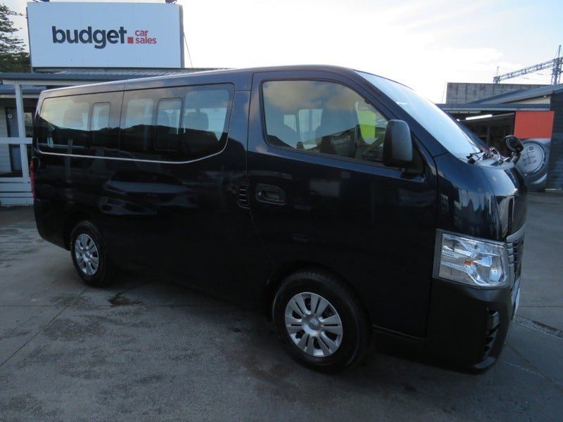 2024 Nissan NV350 10 SEATER, main photo