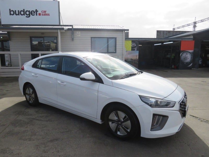 2022 Hyundai IONIQ Hybrid Low Km's