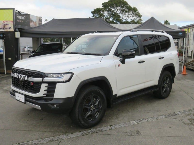 2023 Toyota Land Cruiser 4WD GR Sport Diesel, photo 3