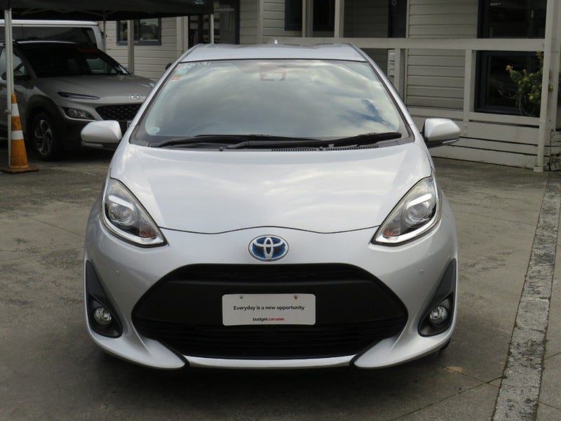 2019 Toyota Aqua GEN 3, photo 2