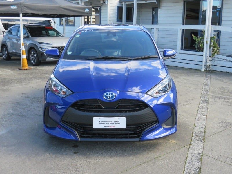 2021 Toyota Yaris Hybrid X PUSH BUTTON, photo 2