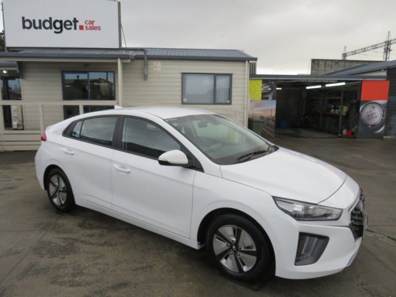 2023 Hyundai IONIQ Hybrid 3.8l/100km* NZ NEW