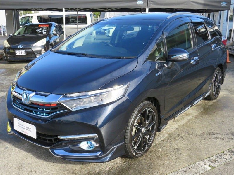 2015 Honda Shuttle Hybrid Z Cruise RevCam, photo 3