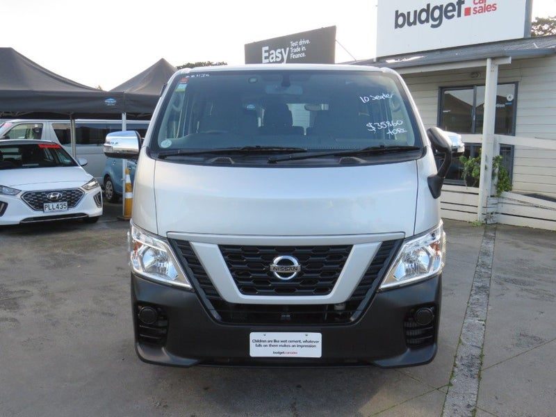2021 Nissan NV350 10 SEATER, photo 2