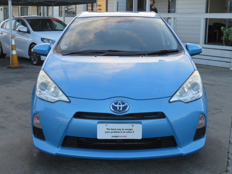 2013 Toyota Aqua PUSH BUTTON, photo 2