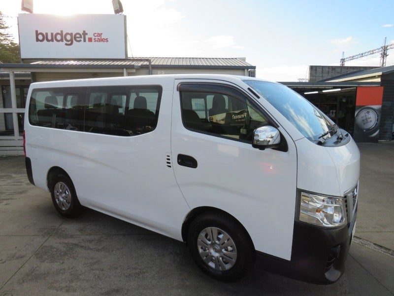 2021 Nissan NV350 10 SEATER Petrol, photo 2