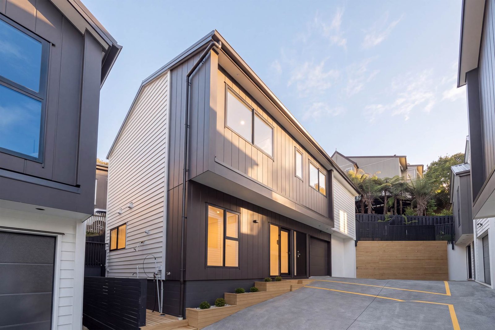 20B Barker Rise, Northcross