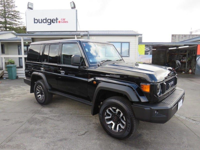 2024 Toyota Land Cruiser 70 5d 4WD Ax