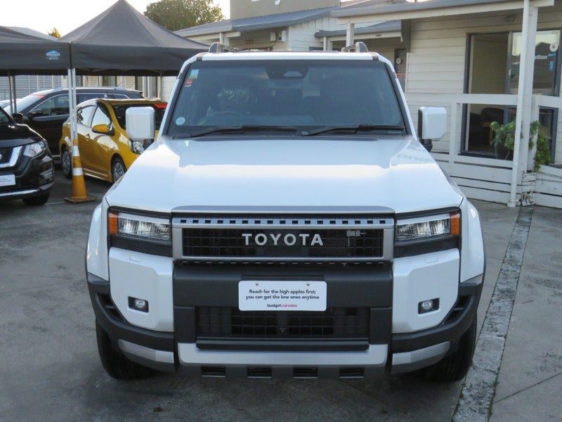 2025 Toyota Land Cruiser Prado VX, photo 2